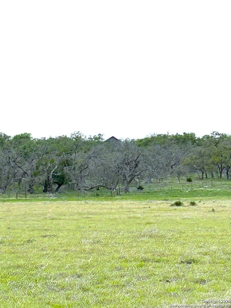 17.02 acres in Gillespie County
