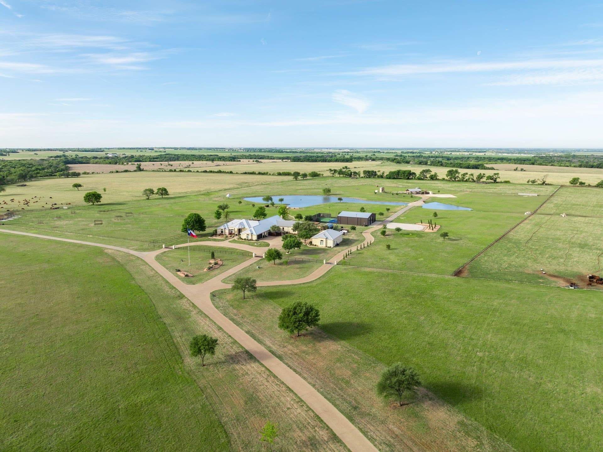 117.97 acres in Hill County - photo 24