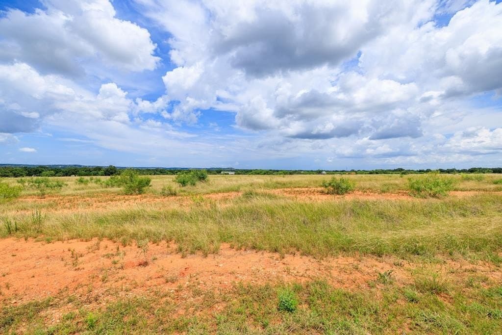 4.05 acres in Gillespie County gallery image 4