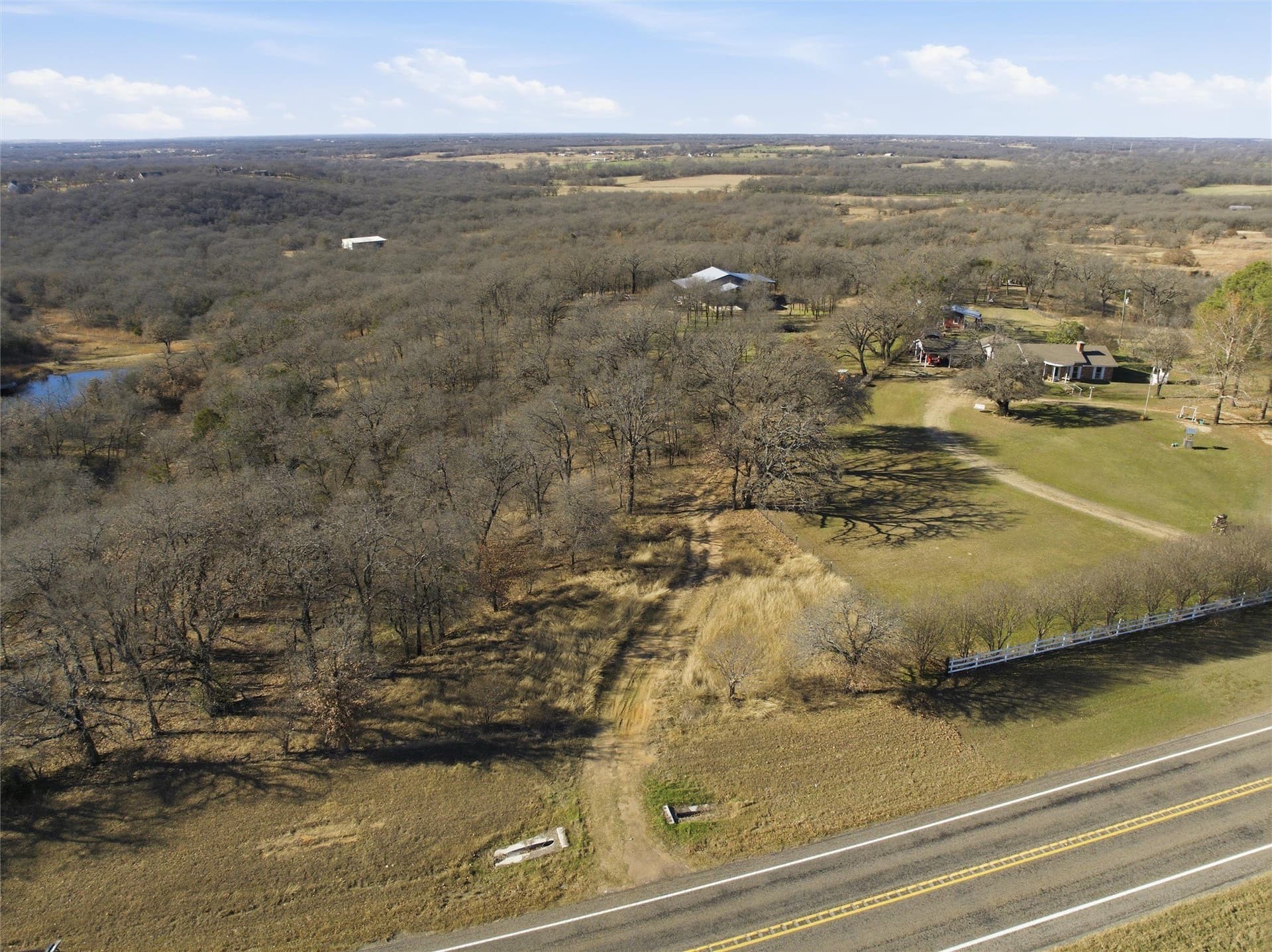 10 acres in McLennan County - photo 14