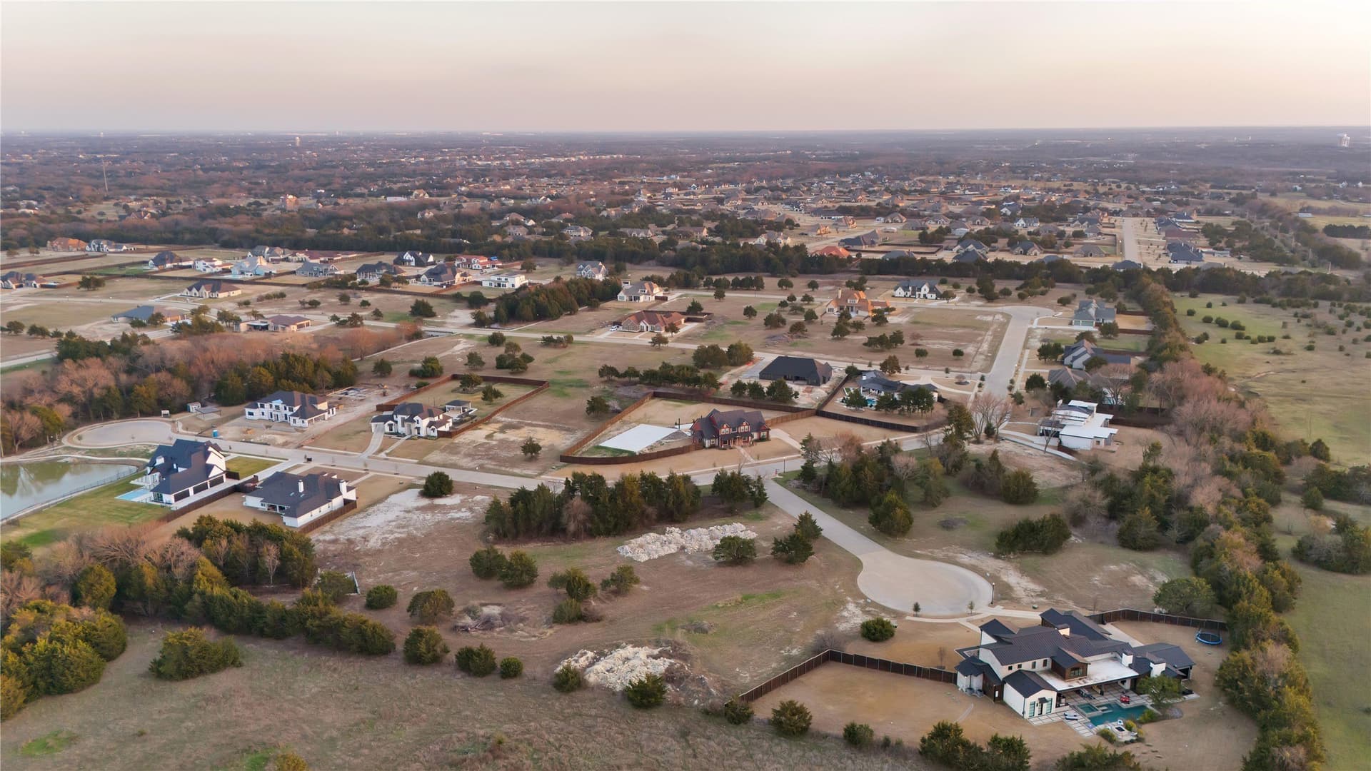 0.83 acres in Ellis County - photo 5