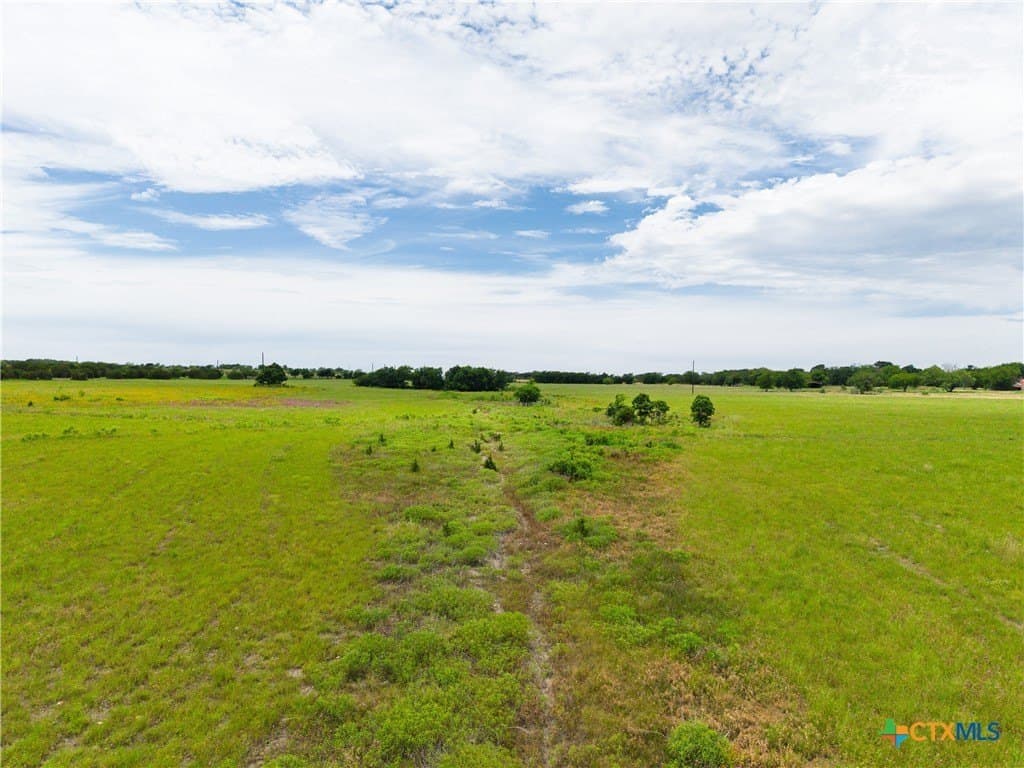 10.01 acres in Hamilton County - photo 7