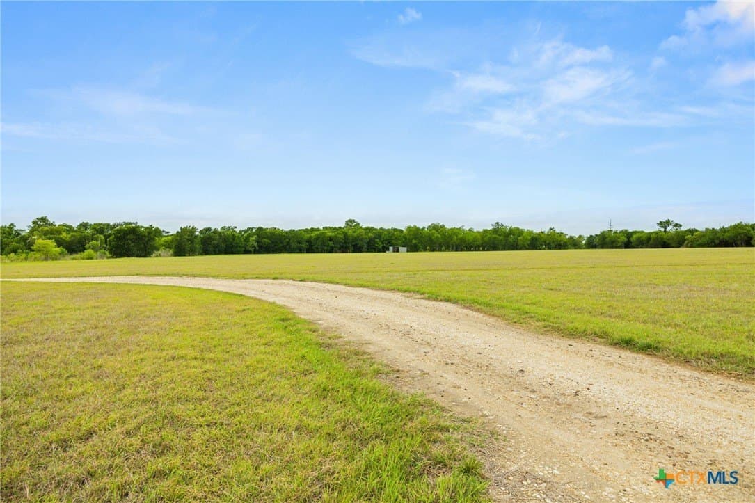 18.26 acres in Bell County - photo 17