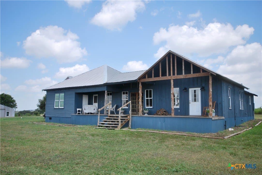 15.22 acres in Lavaca County - photo 2