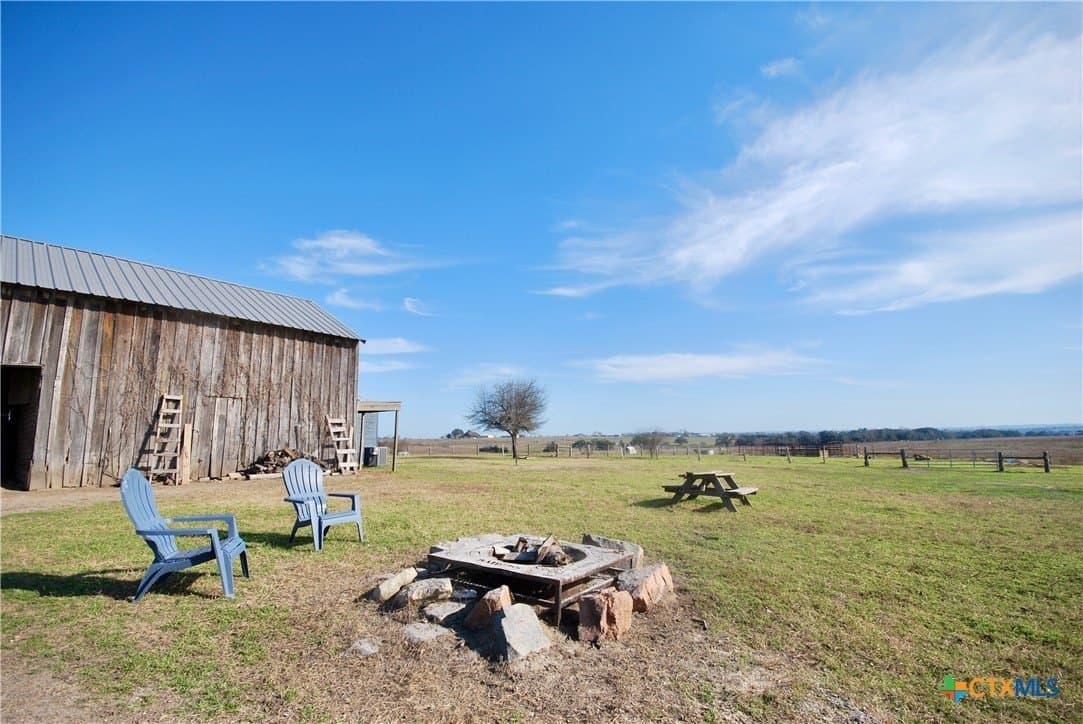 15.22 acres in Lavaca County - photo 39