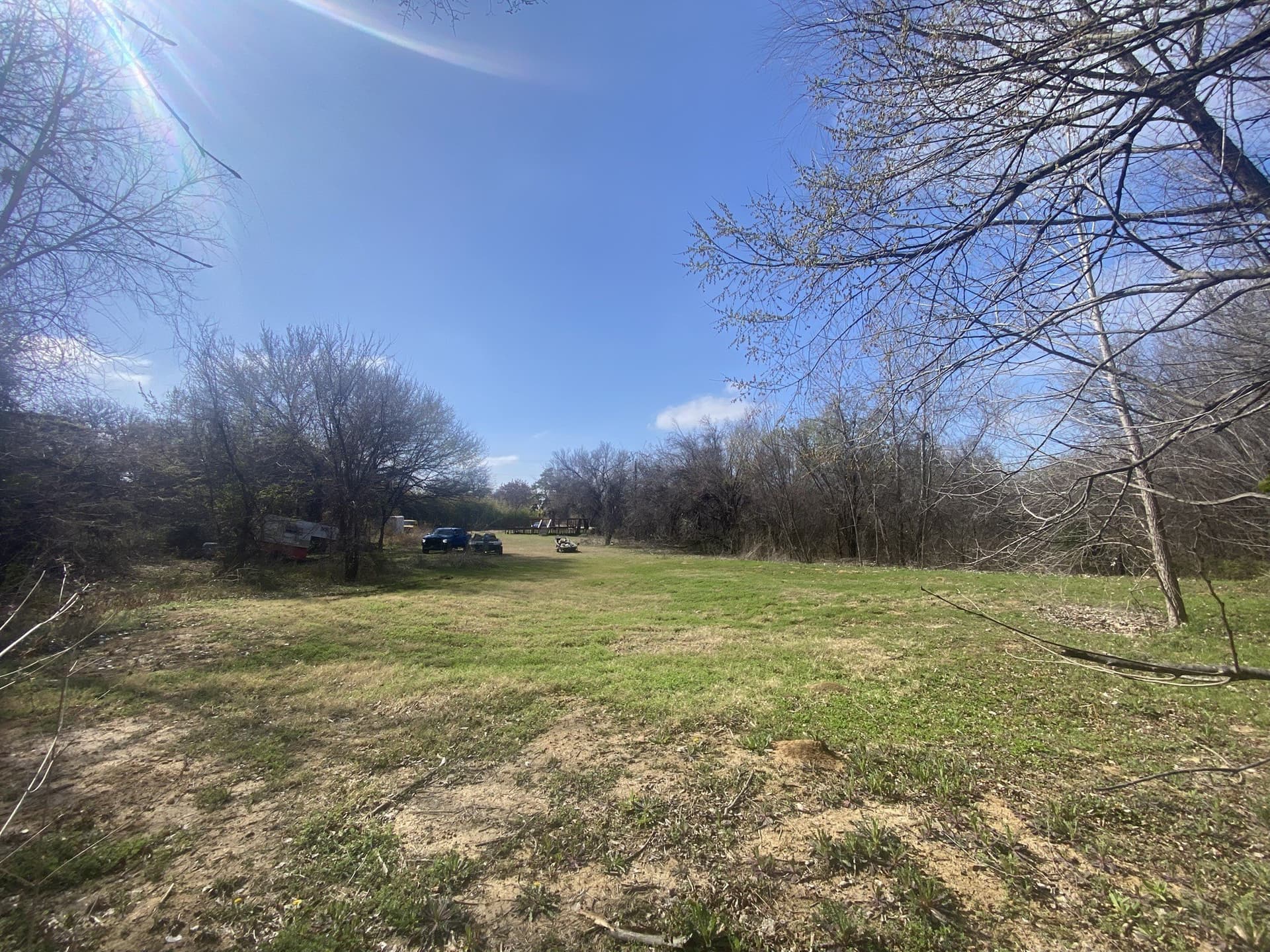 1.33 acres in Tarrant County - photo 2