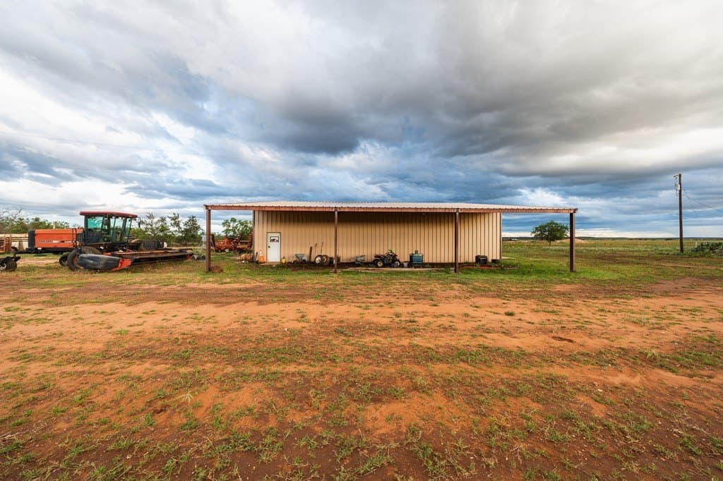 198.52 acres in Nolan County - photo 27