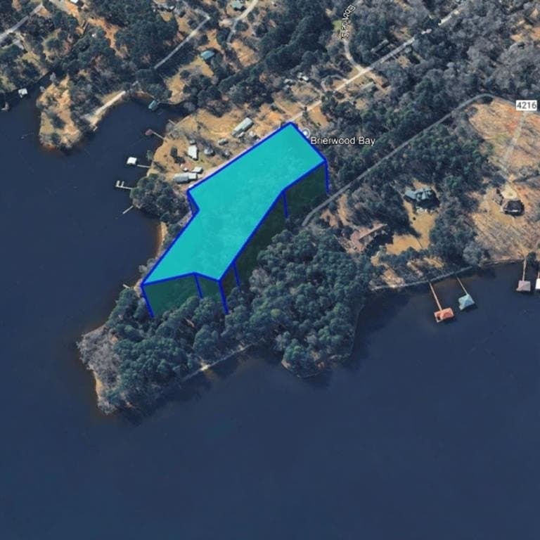 3.55 acres in Henderson County gallery image 3