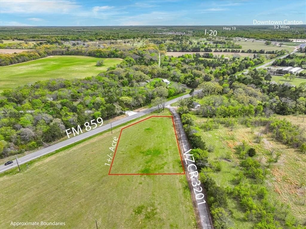 1.01 acres in Van Zandt County