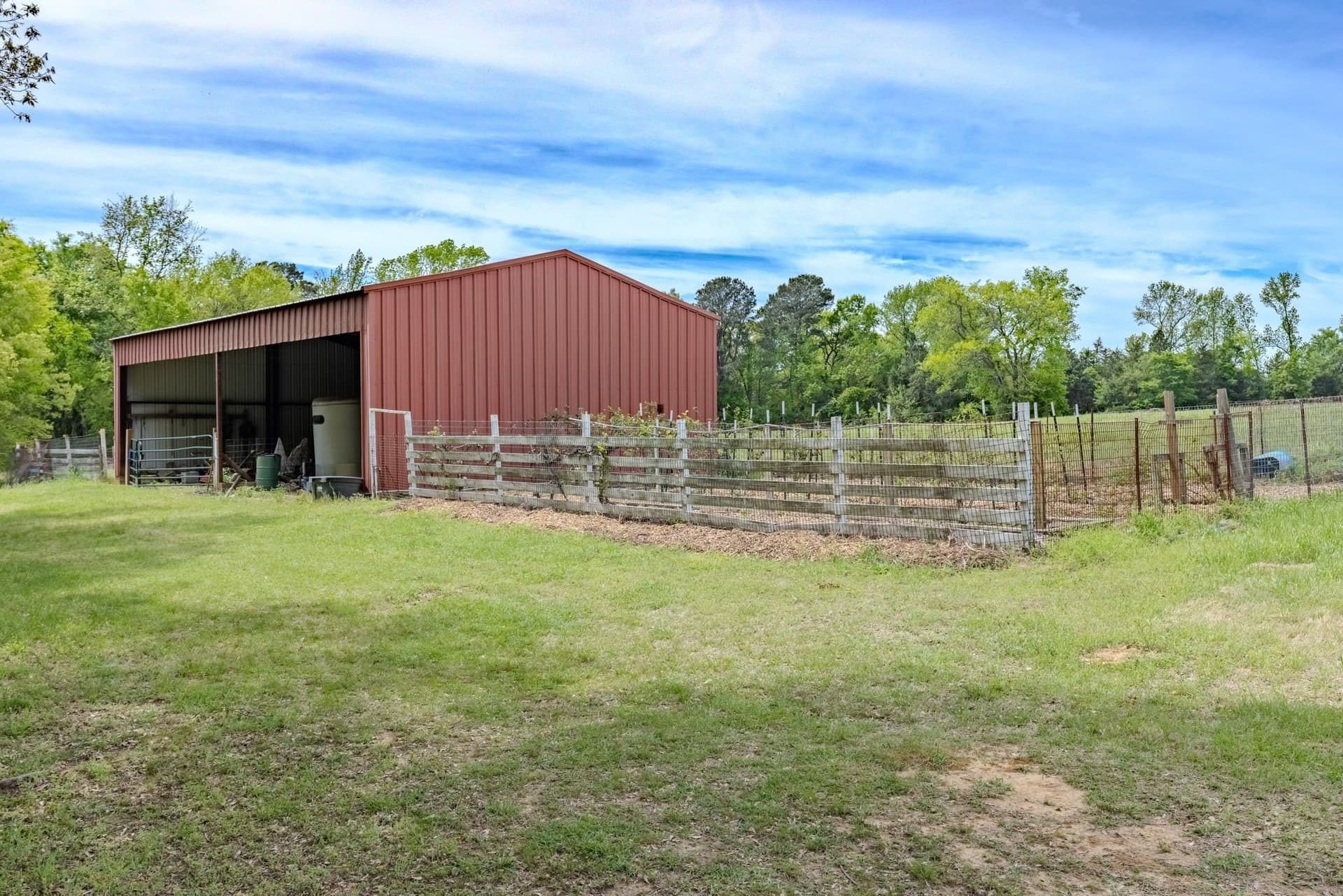 50 acres in Camp County - photo 24