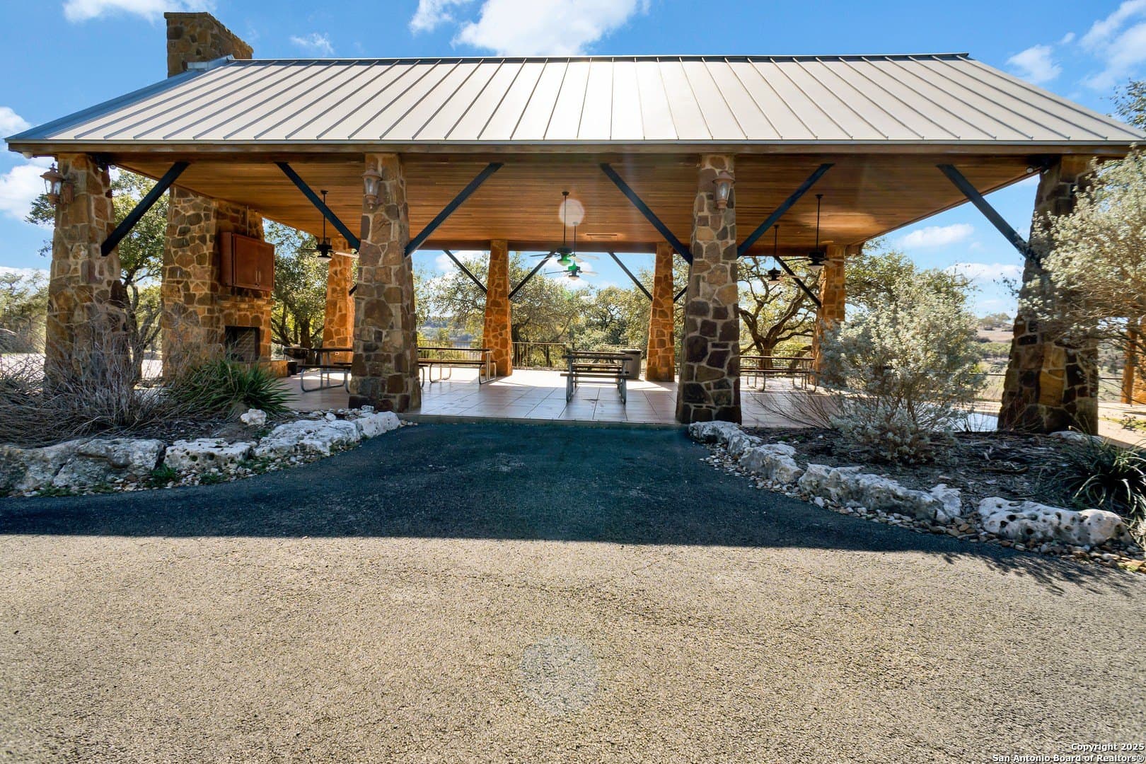 1.5 acres in Comal County - photo 16
