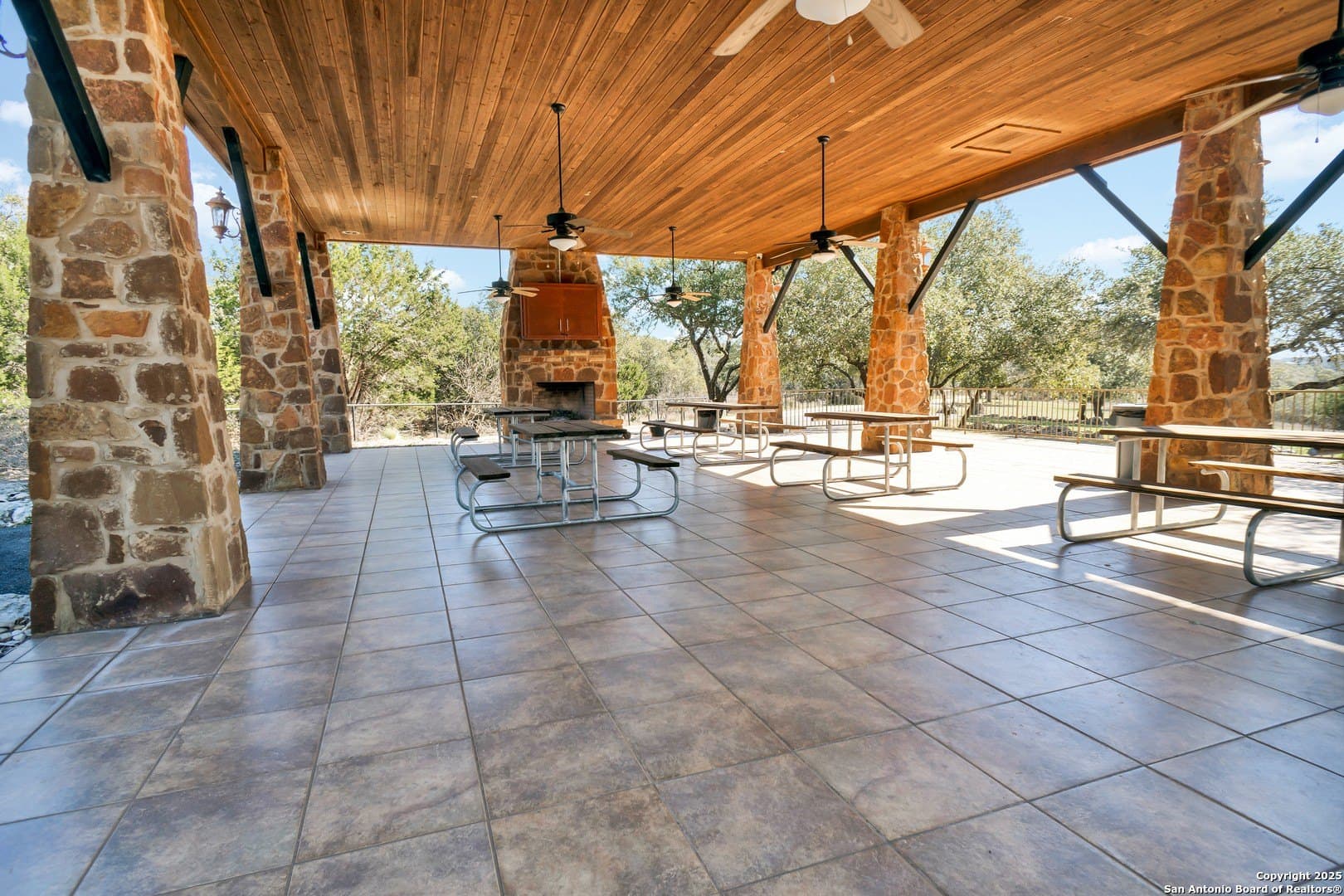1.5 acres in Comal County - photo 20