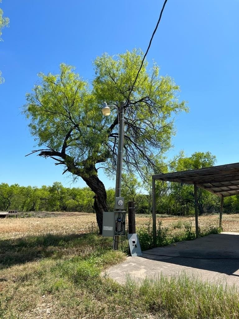 21.15 acres in Maverick County