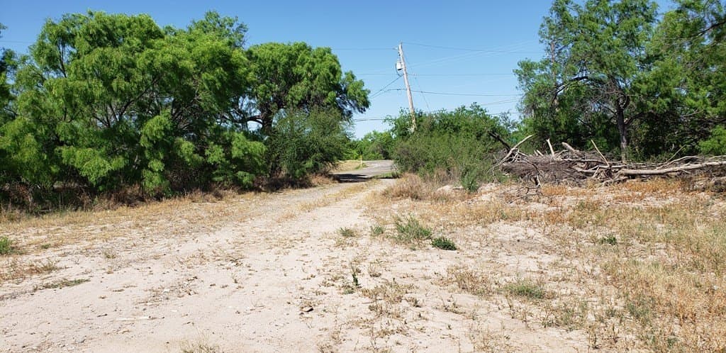 21.15 acres in Maverick County - photo 34