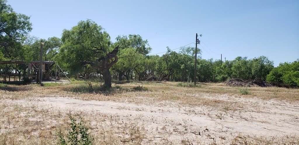 21.15 acres in Maverick County - photo 29