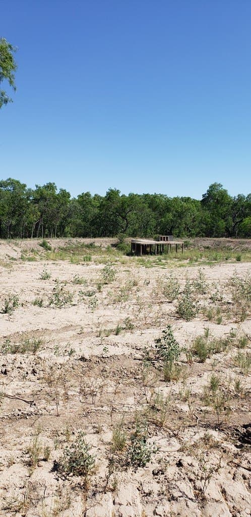 21.15 acres in Maverick County - photo 17