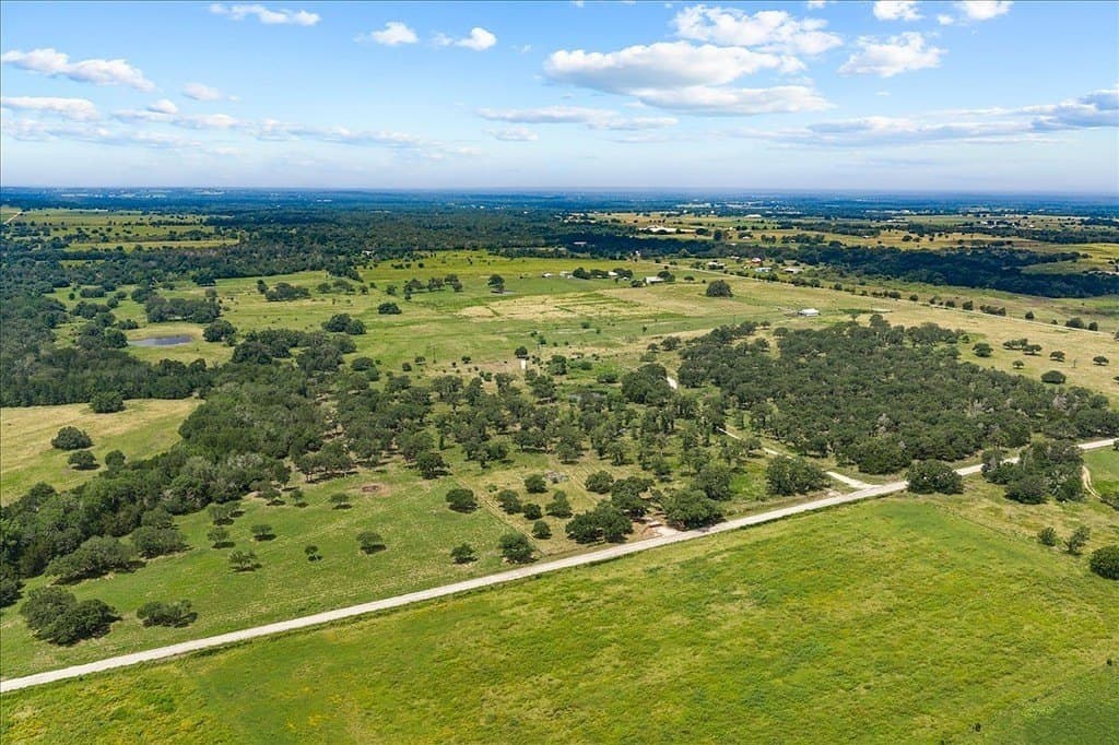 10 acres in Fayette County - photo 18