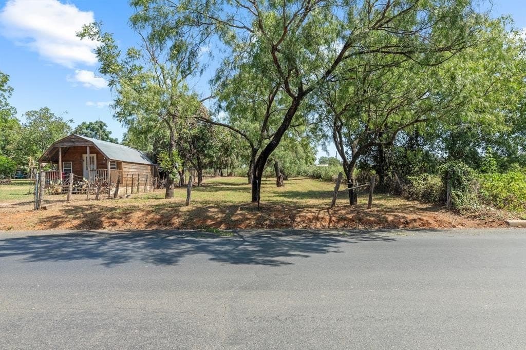 0.17 acres in Gillespie County - photo 8