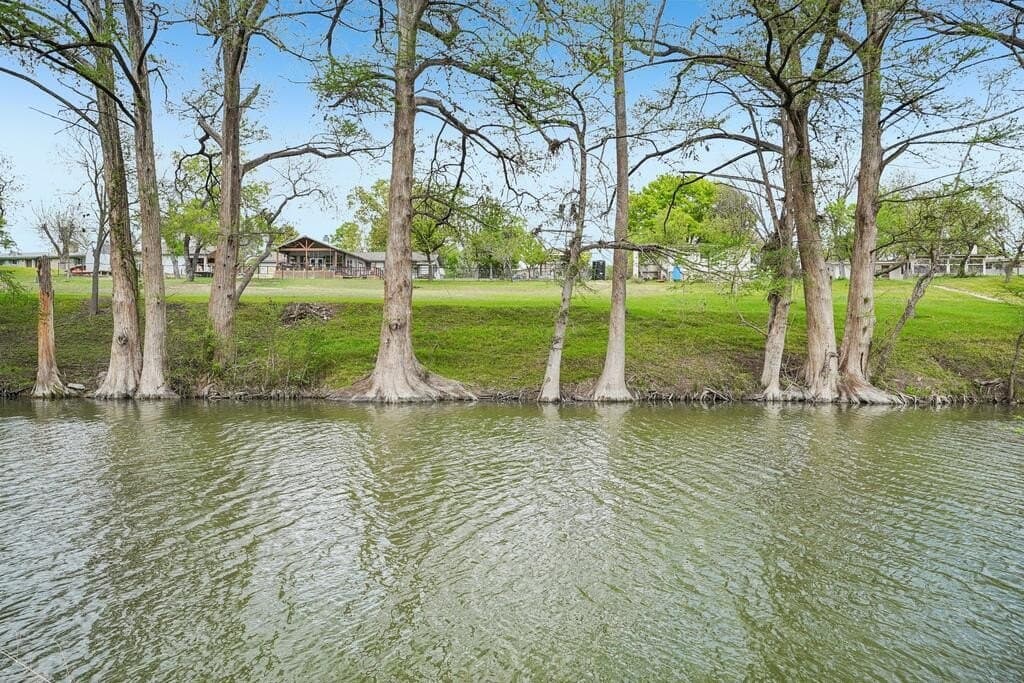 3.73 acres in Kerr County - photo 50