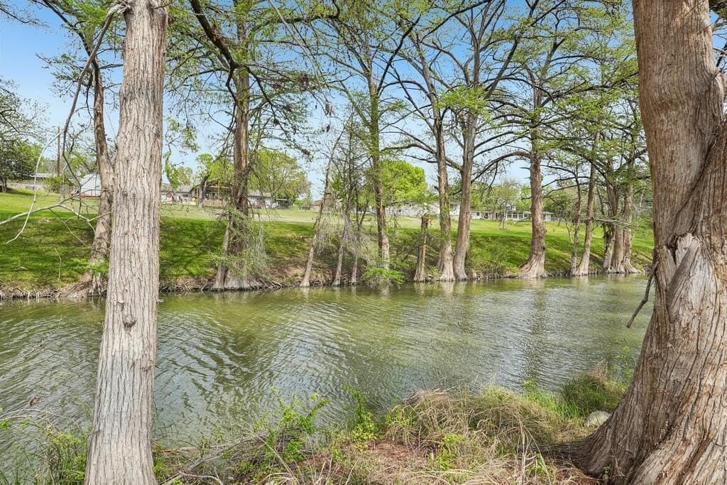 3.73 acres in Kerr County - photo 51