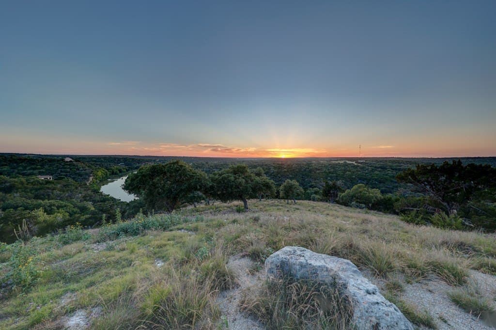 3 acres in Kerr County - photo 9
