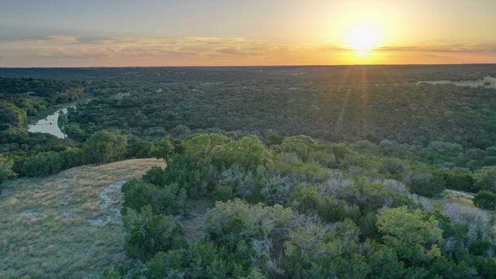 3 acres in Kerr County