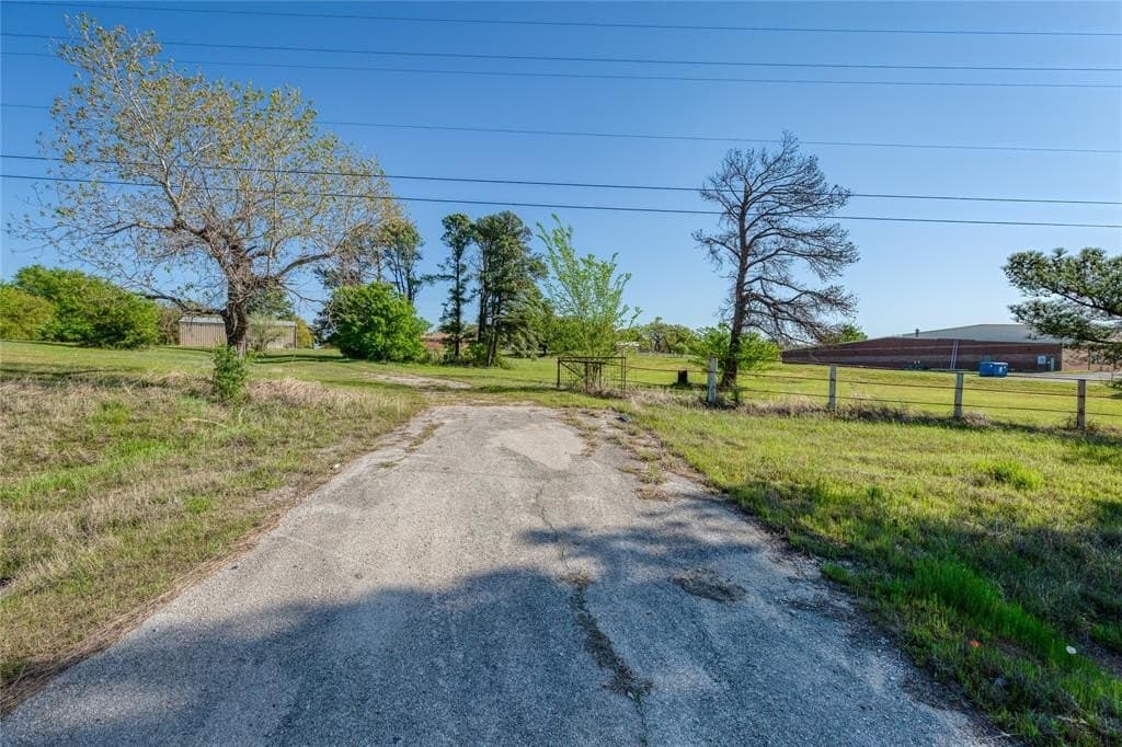 10.76 acres in Parker County gallery image 2