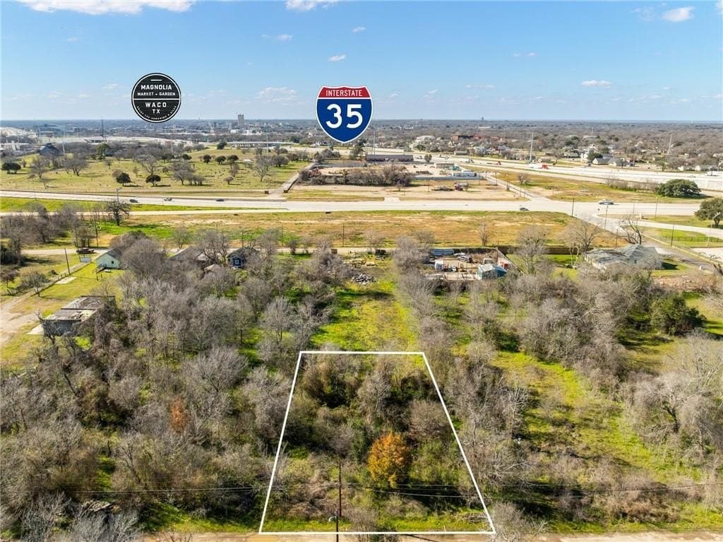0.25 acres in McLennan County