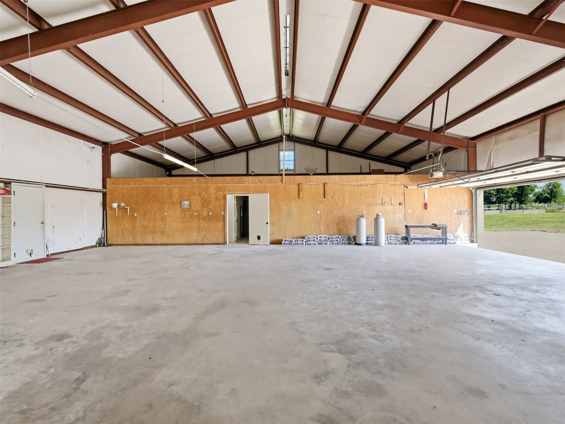 19.38 acres in Hunt County - photo 33