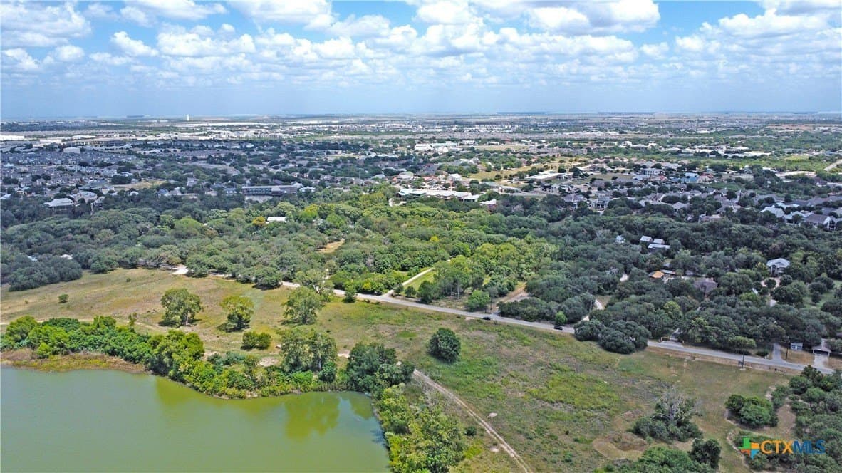 0.24 acres in Comal County - photo 5