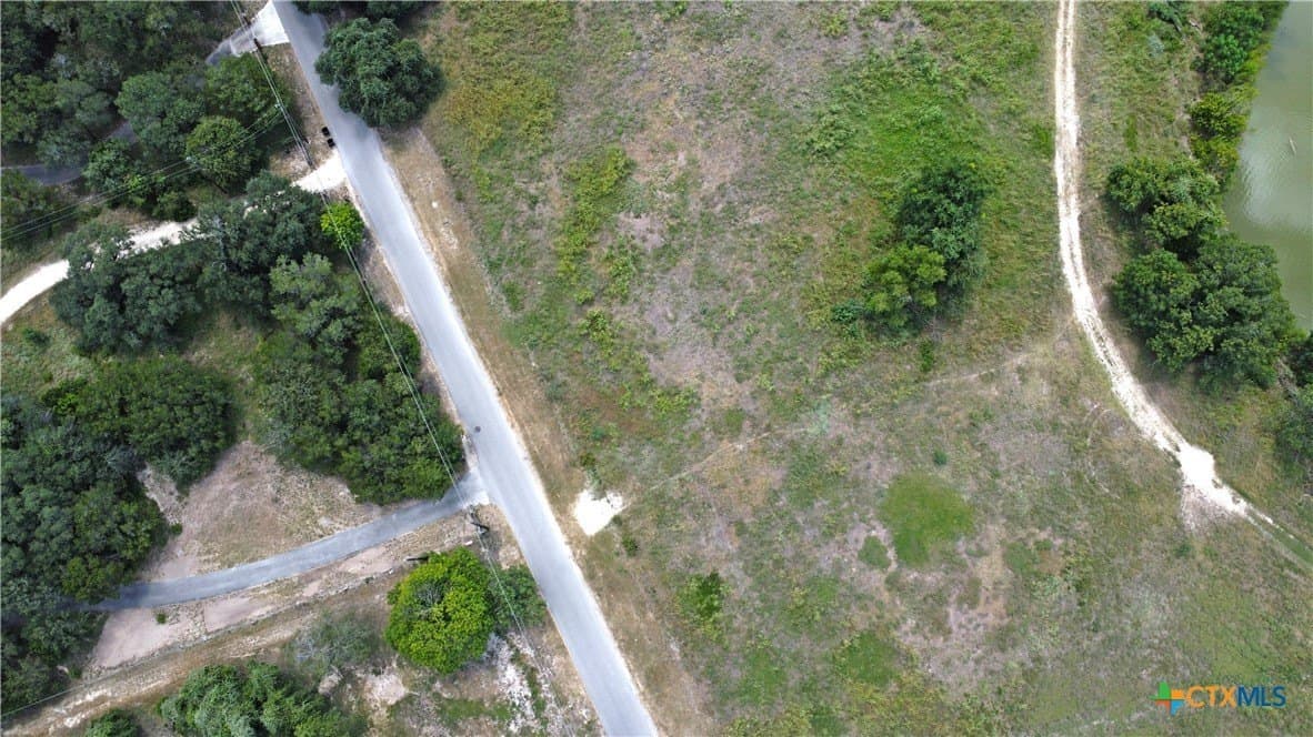 0.24 acres in Comal County - photo 2