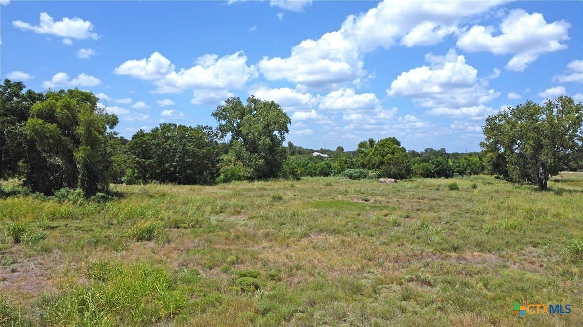 0.24 acres in Comal County - photo 3
