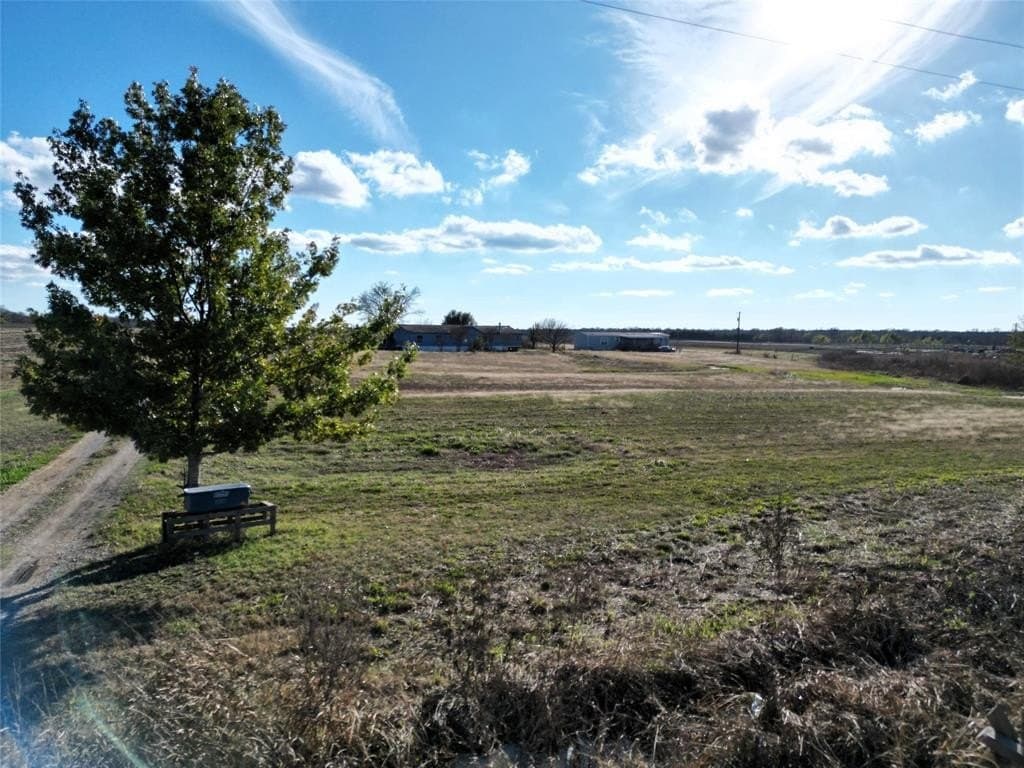 15 acres in Hunt County