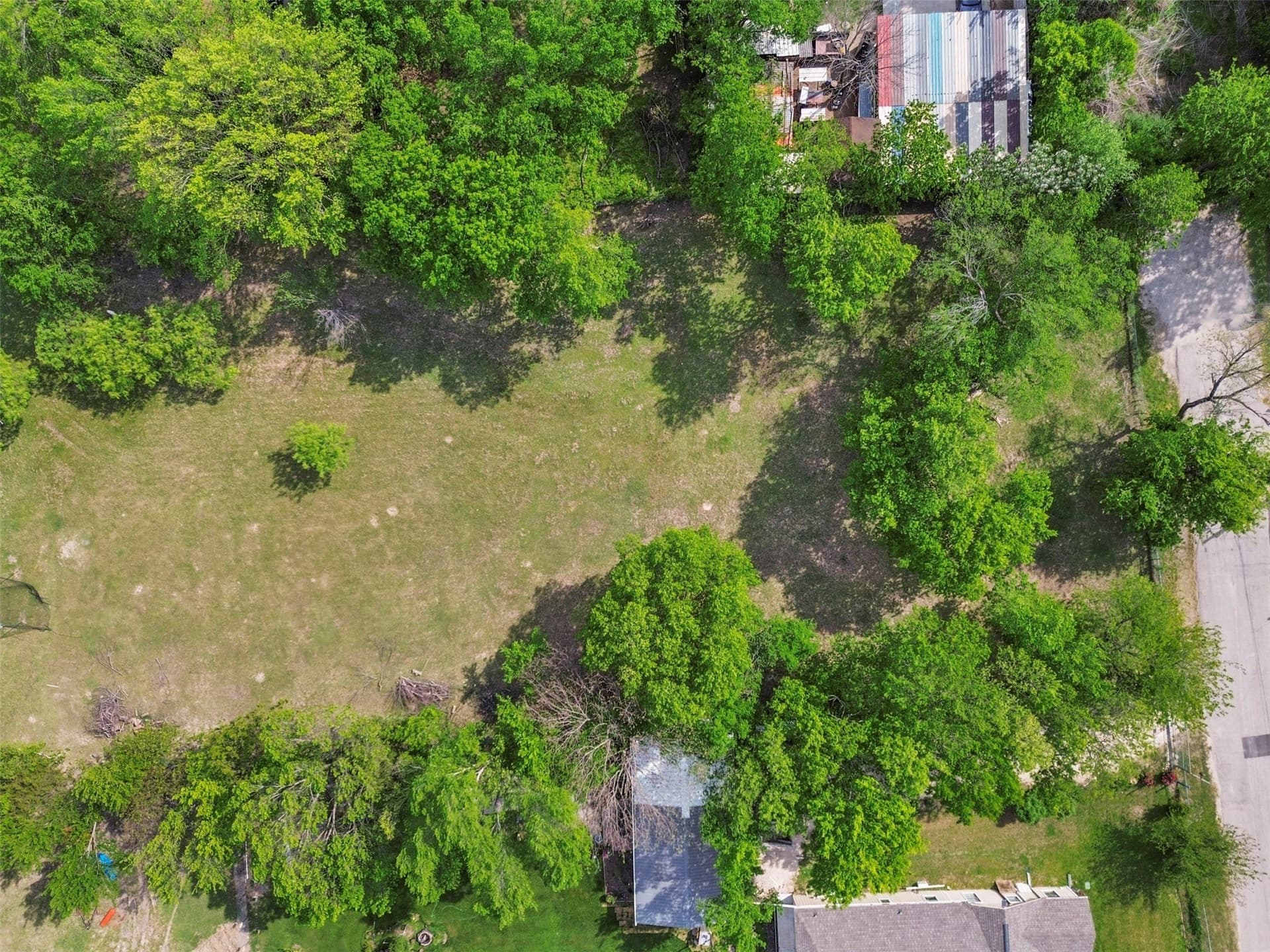 1.28 acres in Dallas County - photo 8