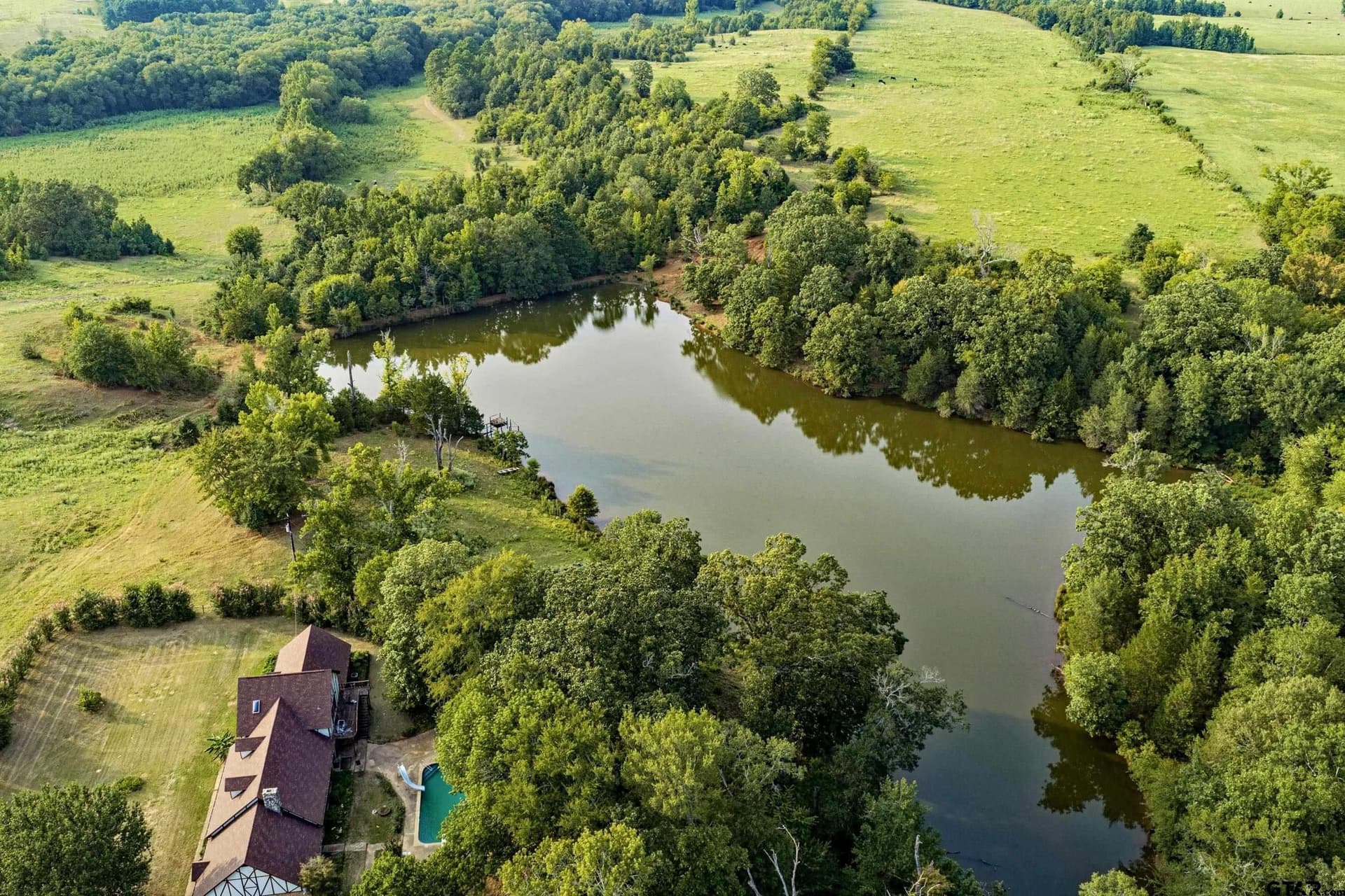137 acres in Smith County - photo 2