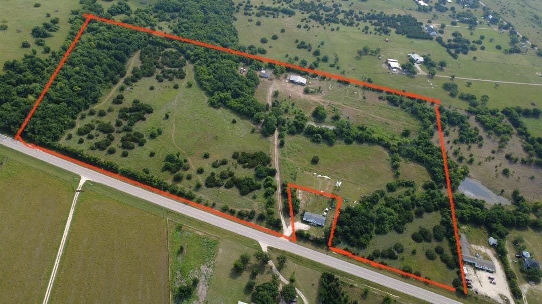 29.8 acres in Johnson County - photo 2