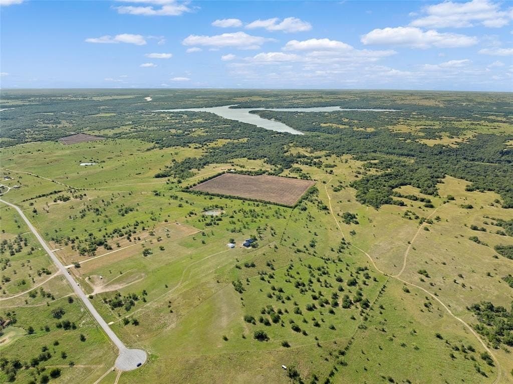 6.14 acres in Cooke County gallery image 3