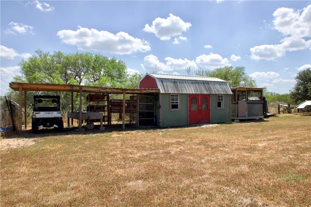 100,000 acres in Kleberg County - photo 35