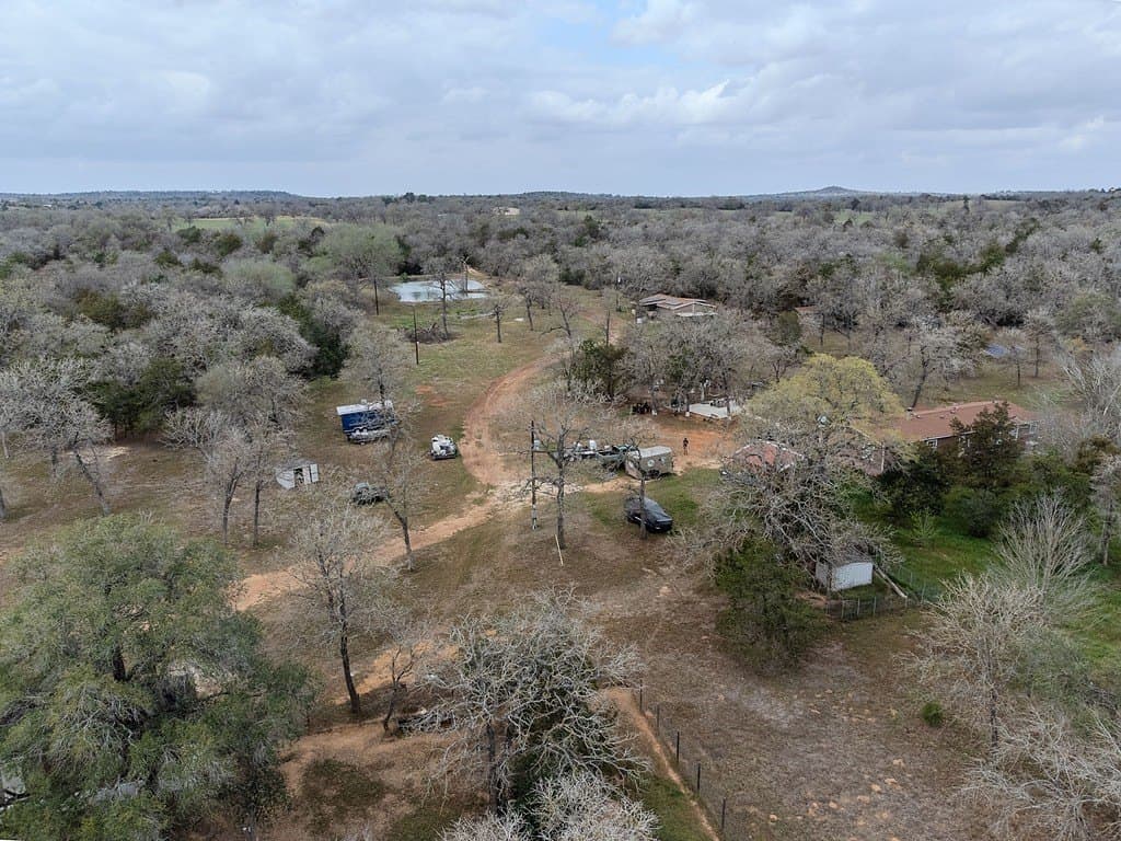 10 acres in Caldwell County - photo 10