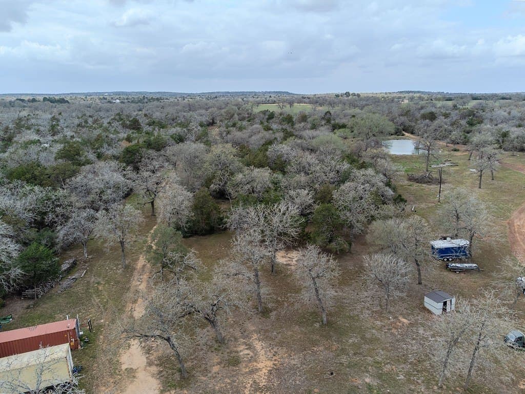 10 acres in Caldwell County - photo 9