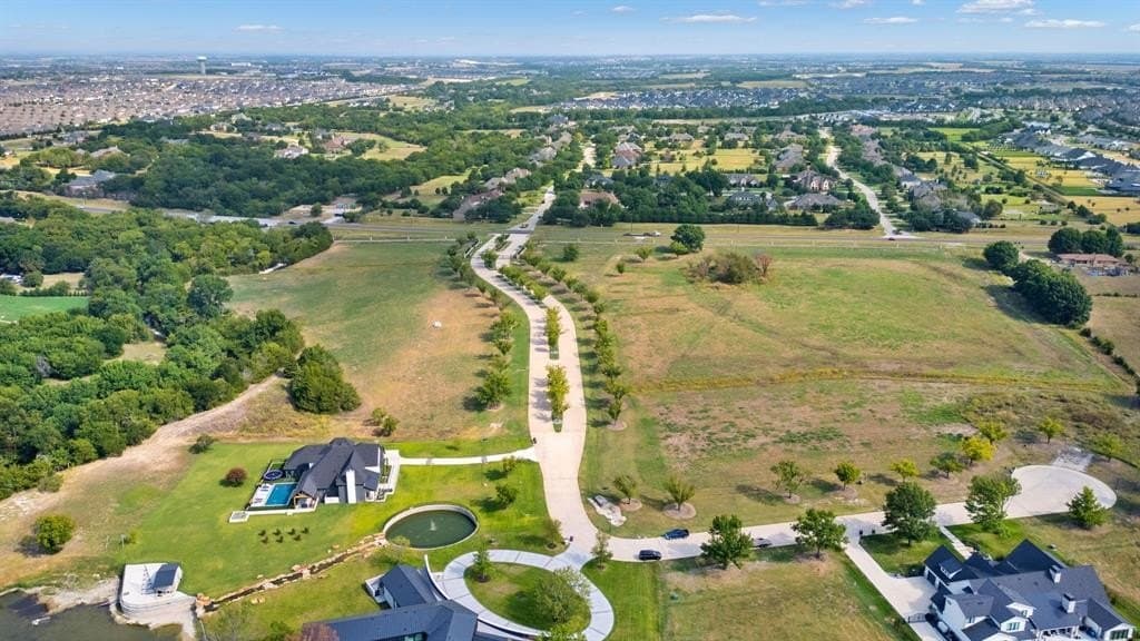 1.14 acres in Collin County gallery image 3
