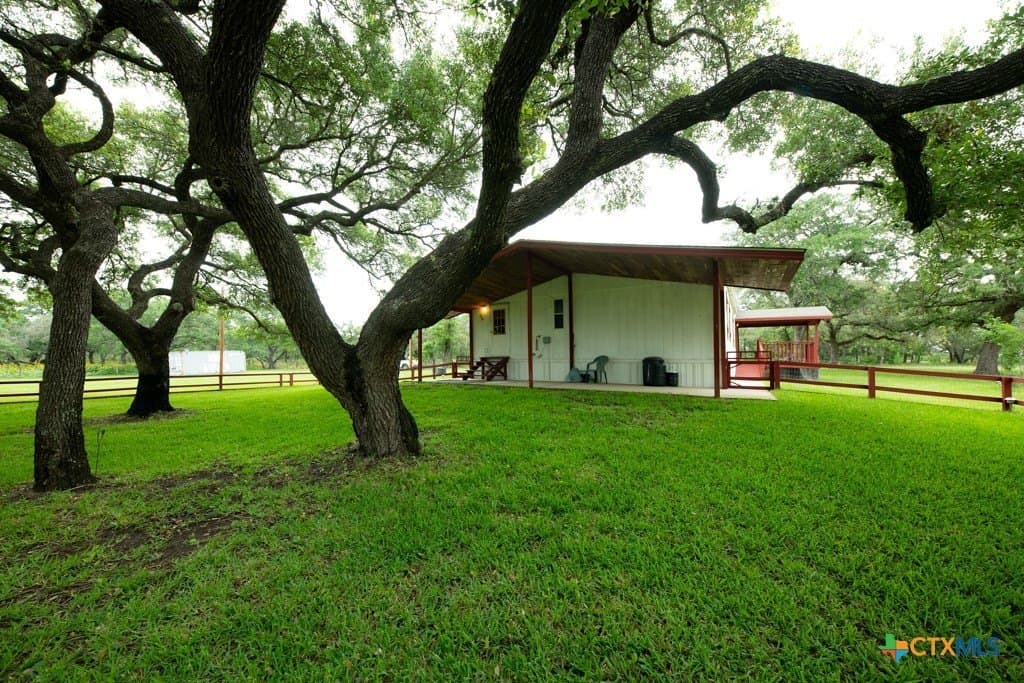 41.77 acres in Wilson County - photo 3