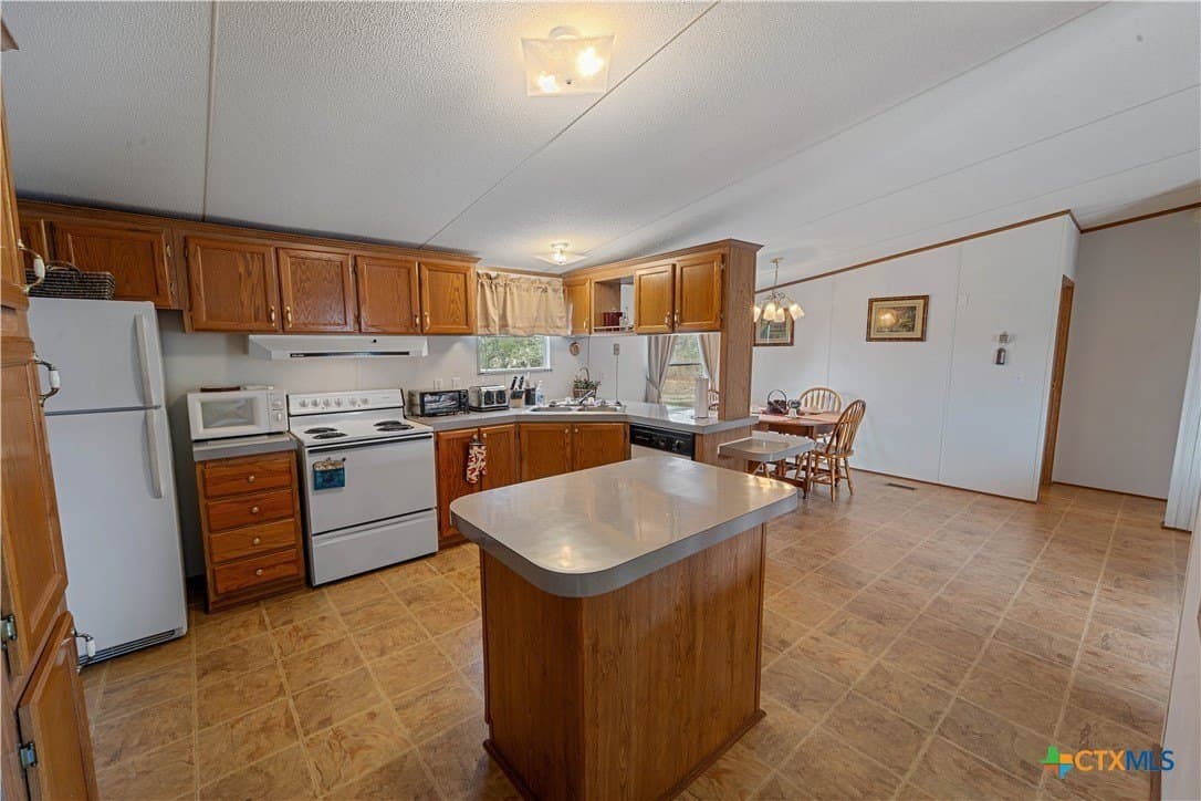 41.77 acres in Wilson County - photo 6