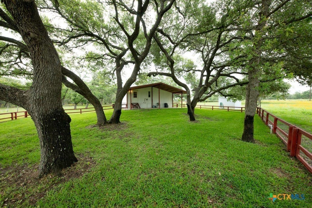 41.77 acres in Wilson County - photo 2