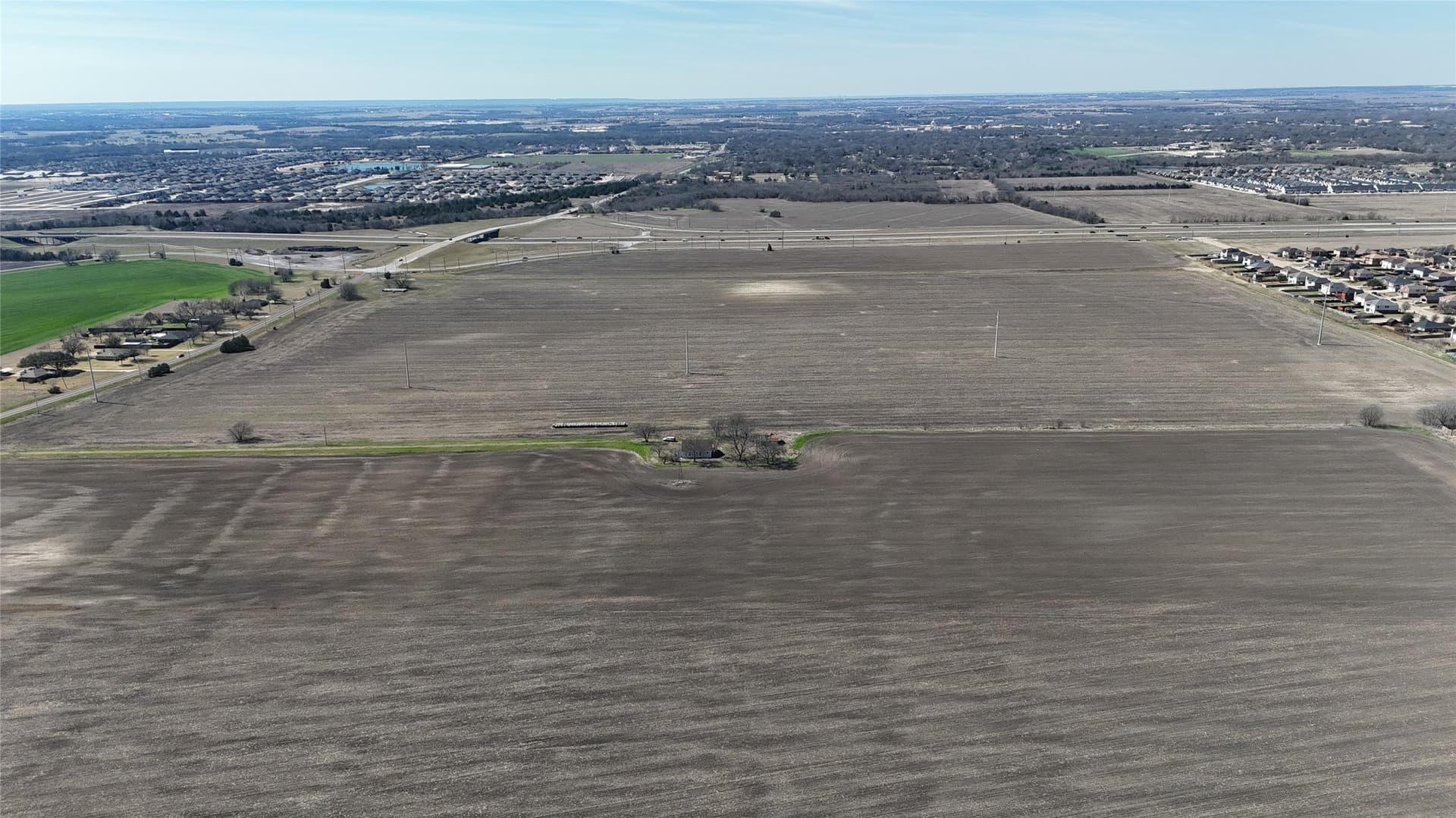 25.31 acres in Ellis County - photo 9