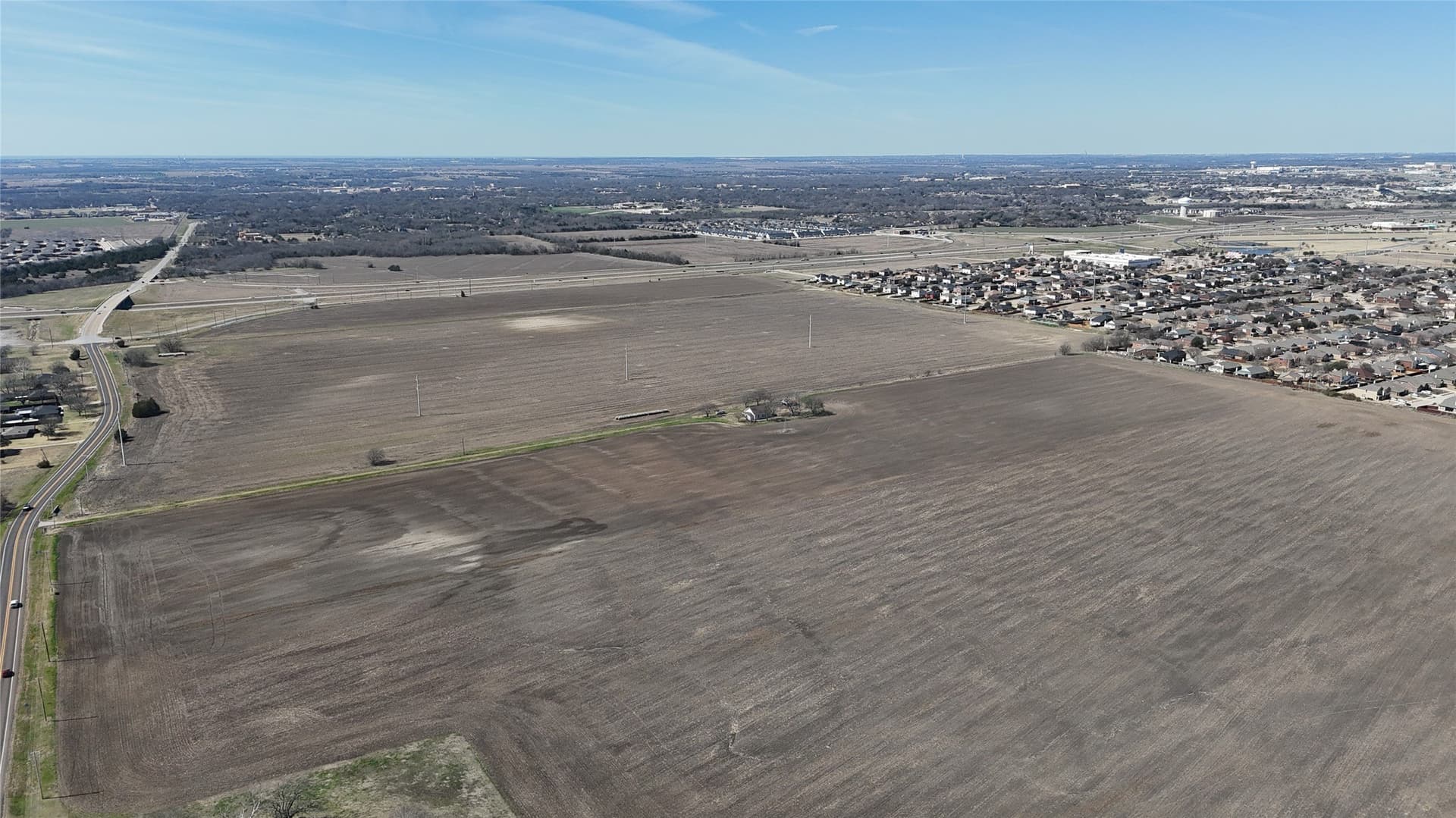 25.31 acres in Ellis County - photo 13