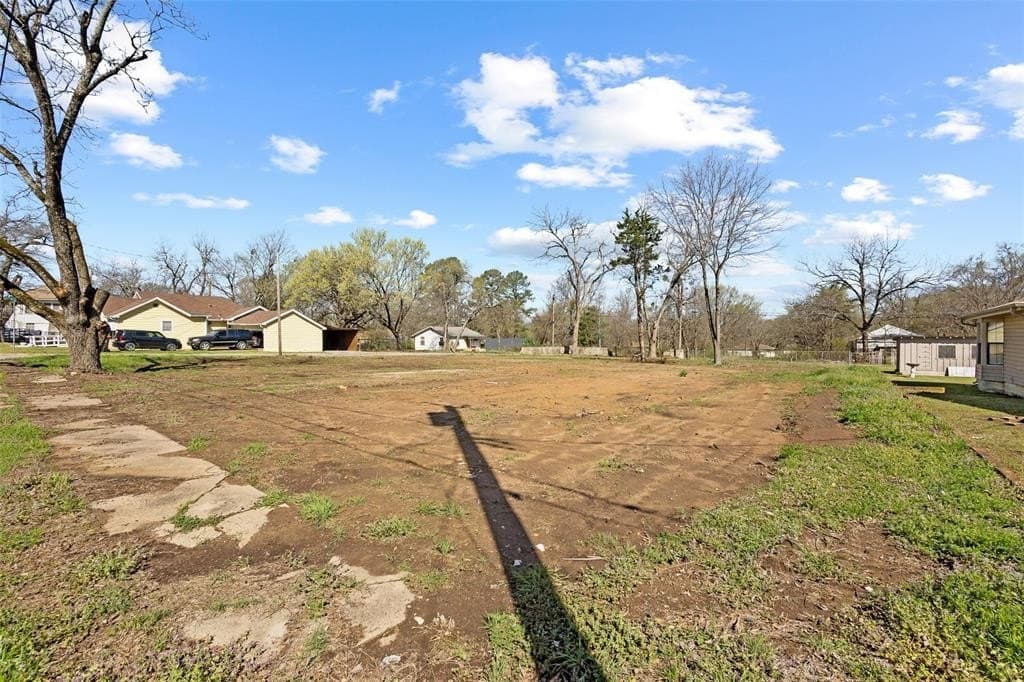 0.27 acres in Lamar County