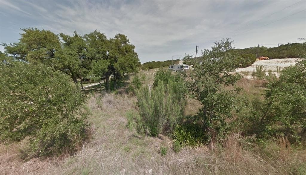 0.5 acres in Bandera County gallery image 2