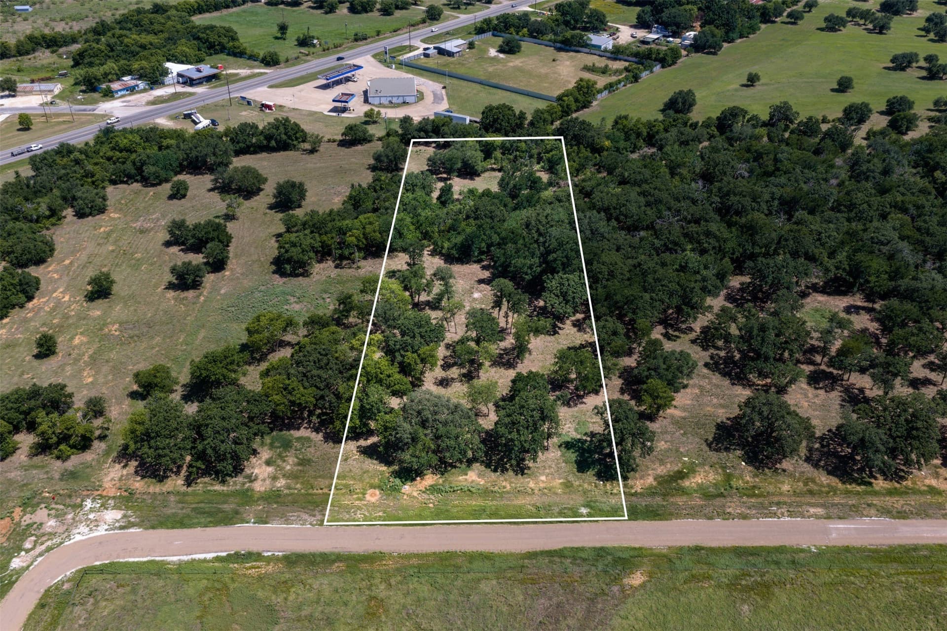 3 acres in Hill County