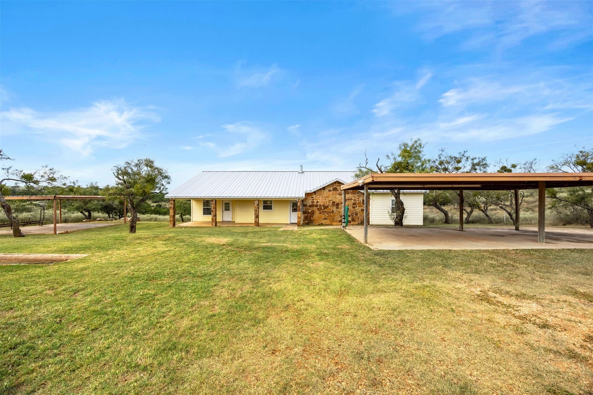 40.94 acres in San Saba County - photo 2